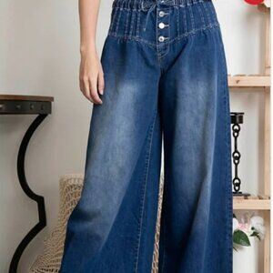 NWT Blue Velvet Wide Leg Jeans with Elastic Waist Size S